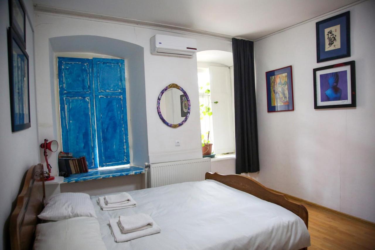 In The Center Of The City 2Rooms Tbilisi Exteriör bild