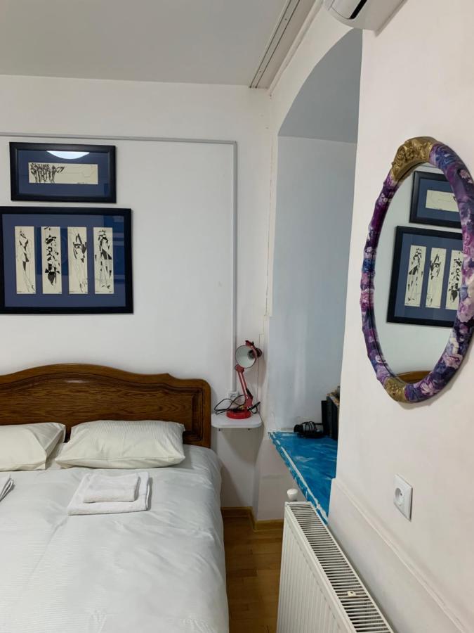 In The Center Of The City 2Rooms Tbilisi Exteriör bild